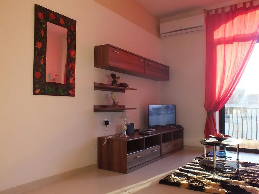 Marjanapartment مارساسكالا 0*,